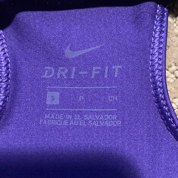 Nike Racer-Back Tank - Picture 3 of 4